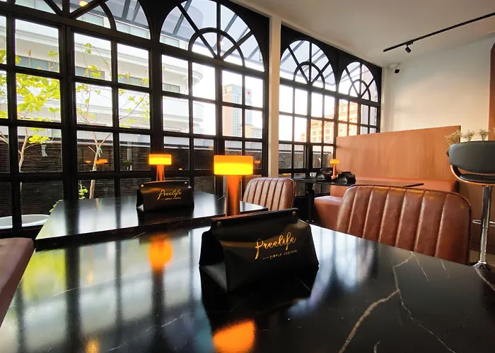 So Zen Silom Hotel